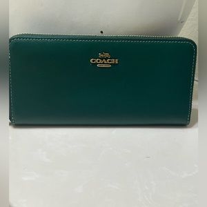 Coach Zip around wallet